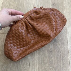 Brown trendy crossbody bag